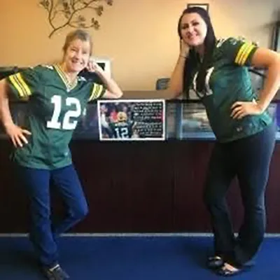 Chiropractic Oak Creek WI Packer Fans