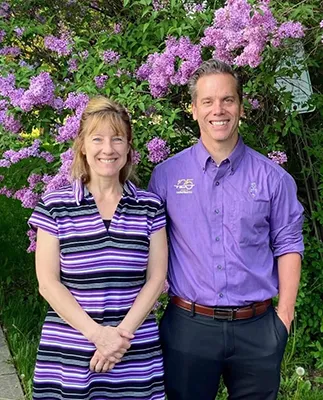 Chiropractor Oak Creek WI Daniel Hyatt With Wife Carrie
